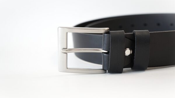 Juodas vyriškas odinis diržas 4 cm Vilnius Fashion Belts