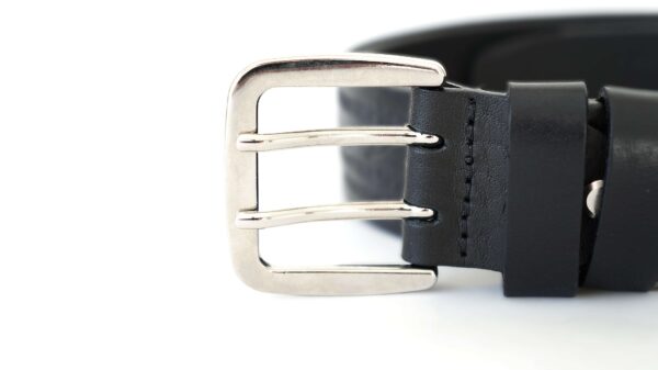 Lietuviškas odinis juodas vyriškas diržas prie džinsų 4 cm su raštu Vilnius Fashion Belts