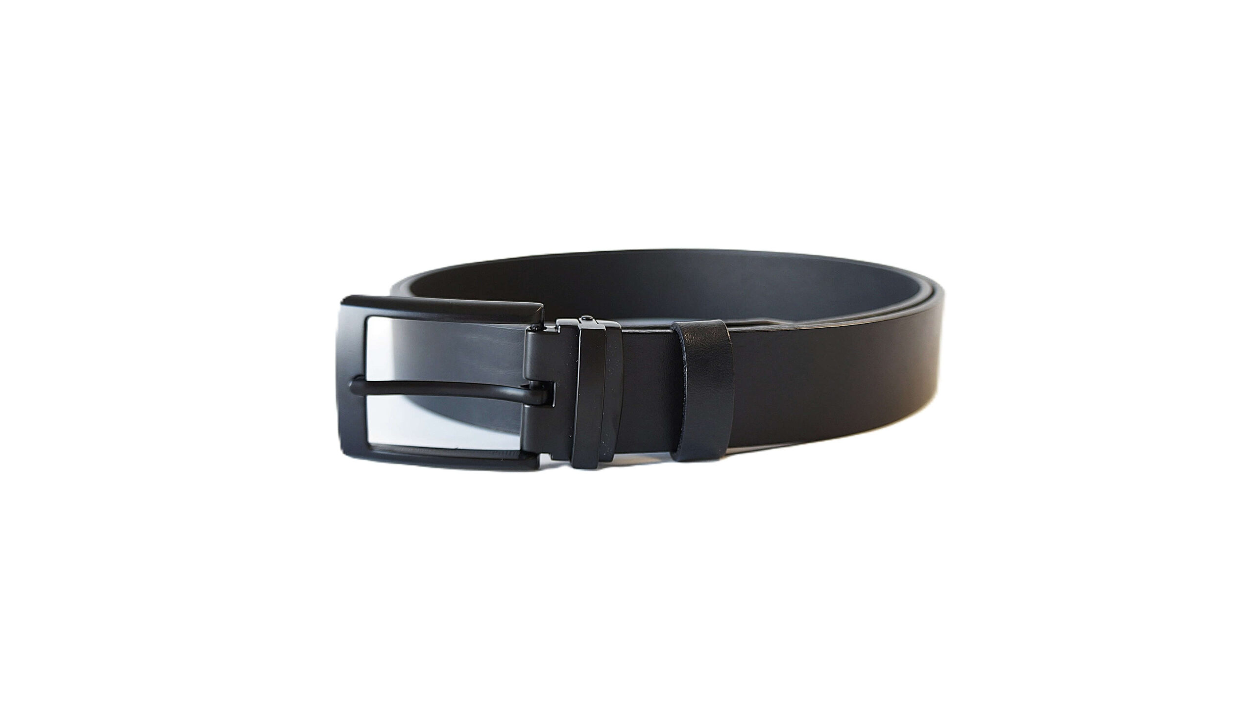 Lietuviškas juodas odinis vyriškas diržas 3,5 cm Vilnius Fashion Belts su juoda sagtimi