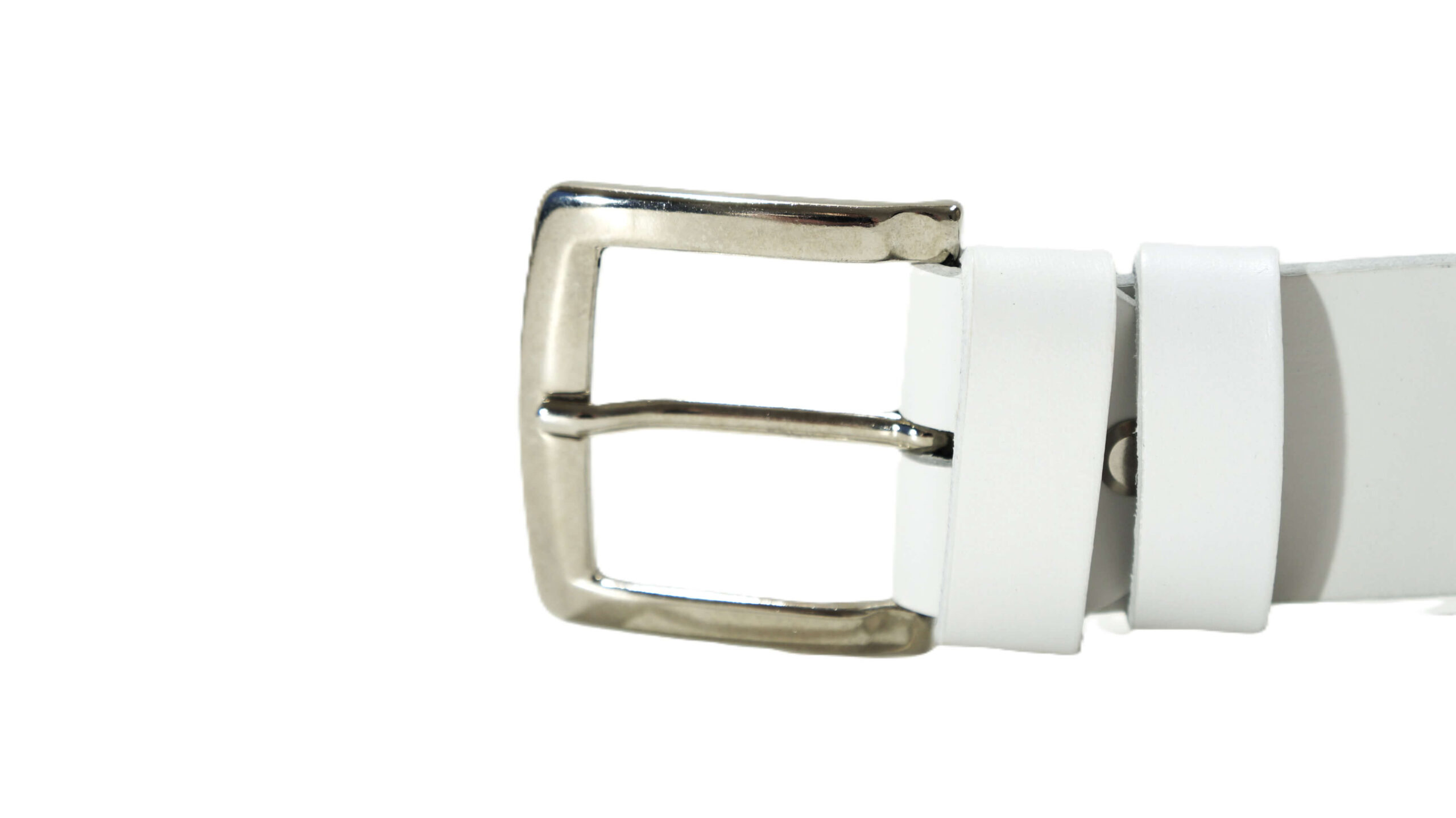 Moteriško diržo sagtis