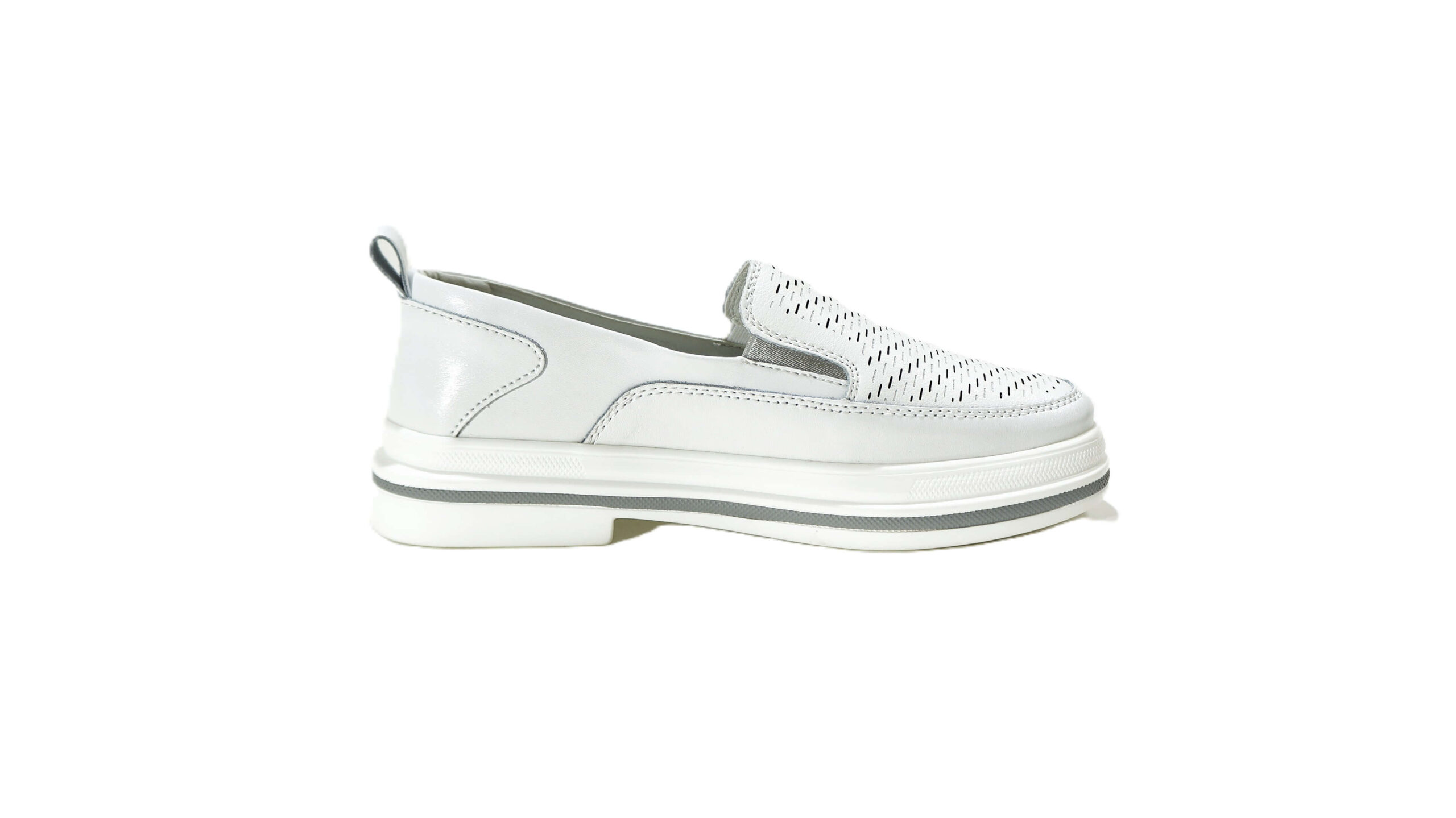 Balti odiniai vasariniai batai moterims ZOJAS