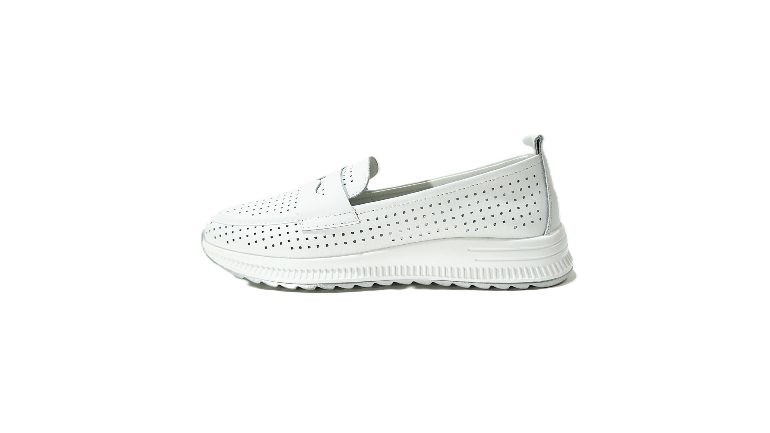 Balti odiniai vasariniai batai moterims ZOJAS