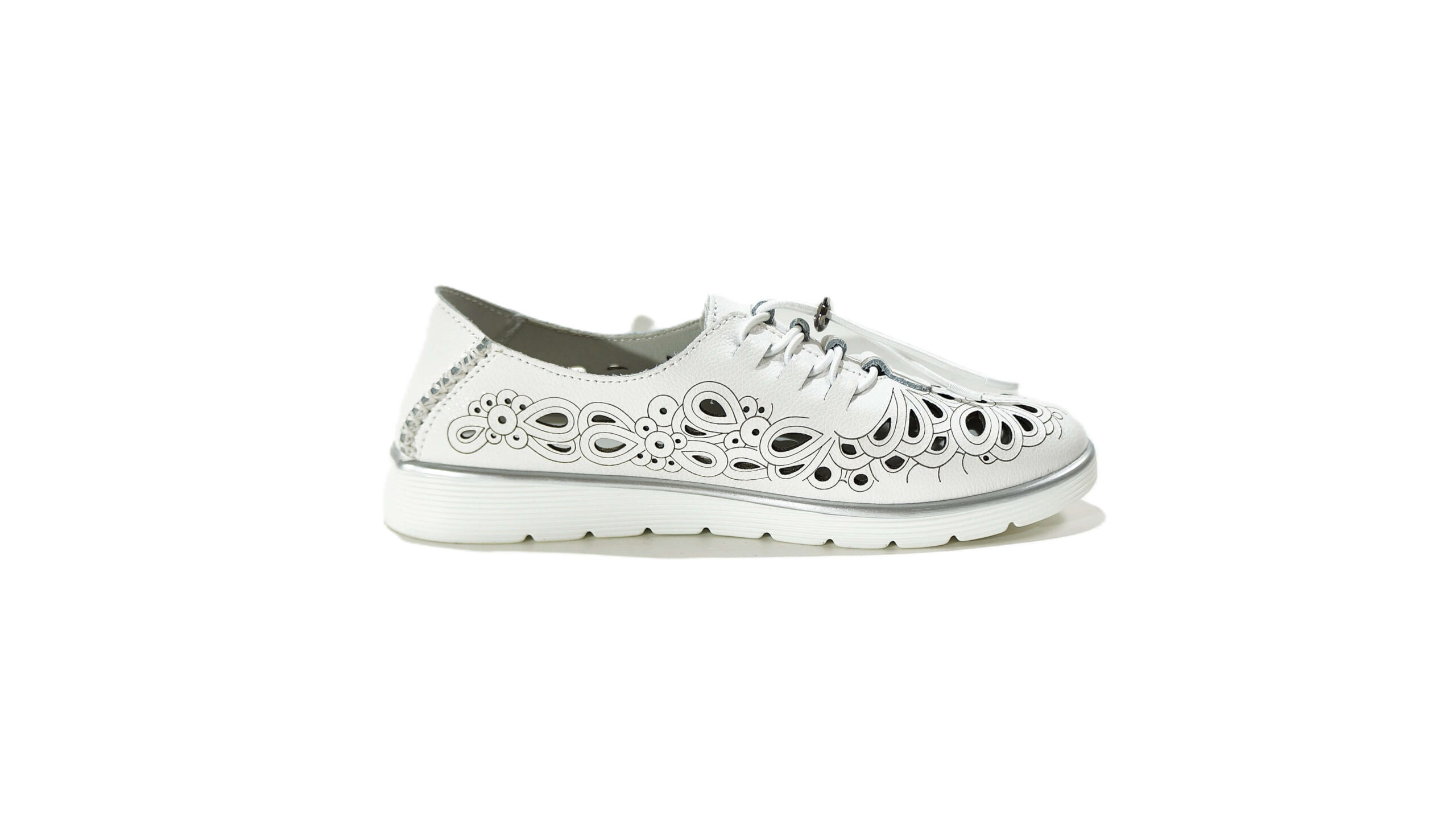 Balti odiniai vasariniai batai moterims ZOJAS