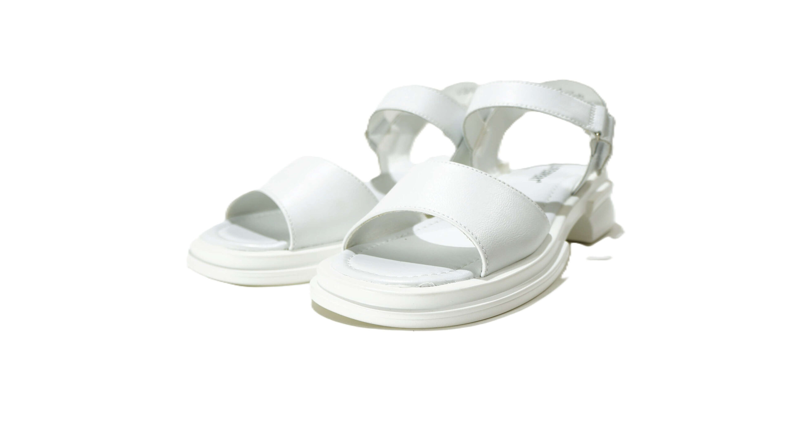 Baltos odinės basutės moterims ZOJAS