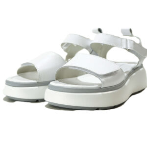 Baltos odinės basutės moterims ZOJAS