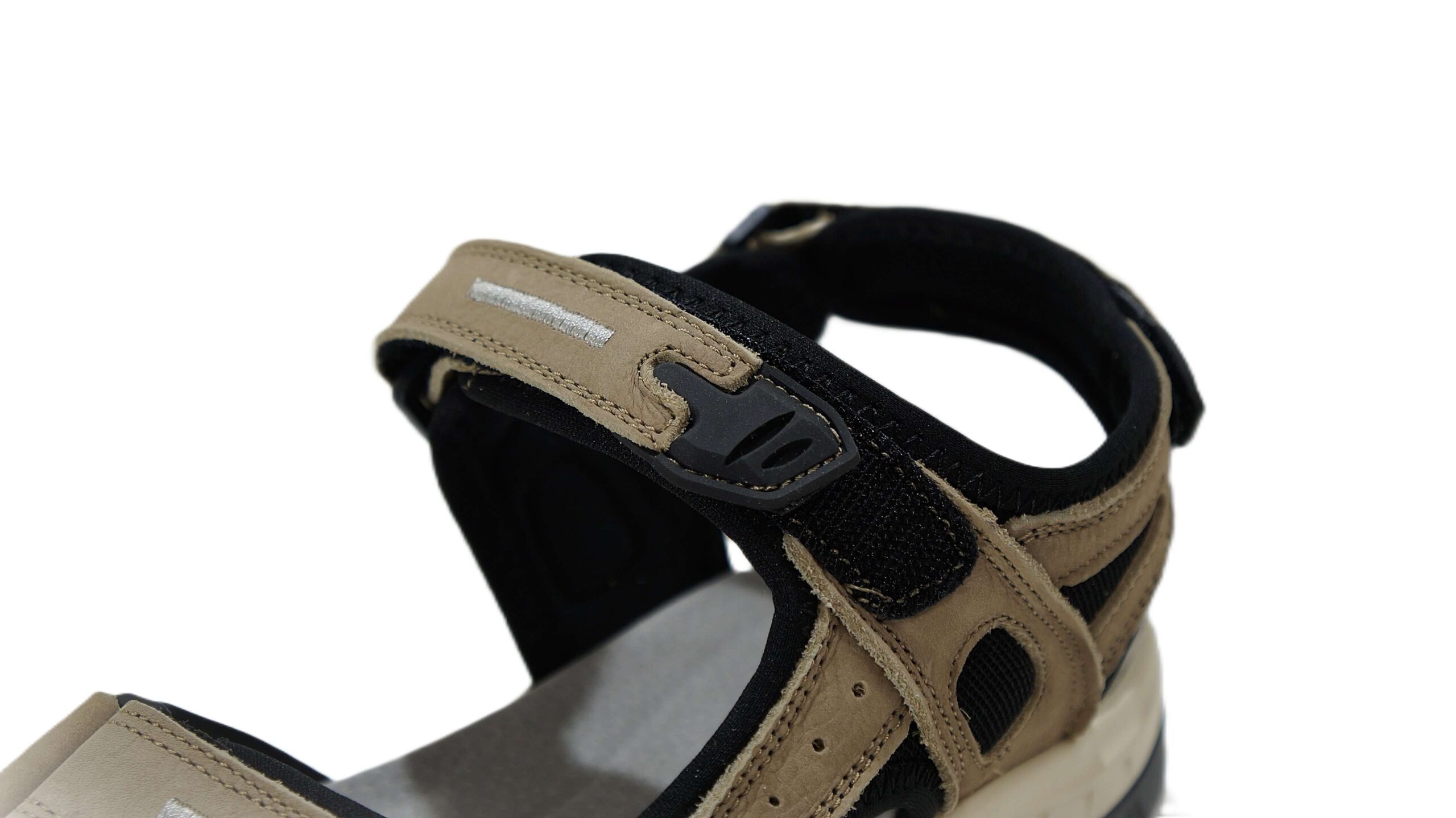 Sportinės odinės basutės moterims JOLLA