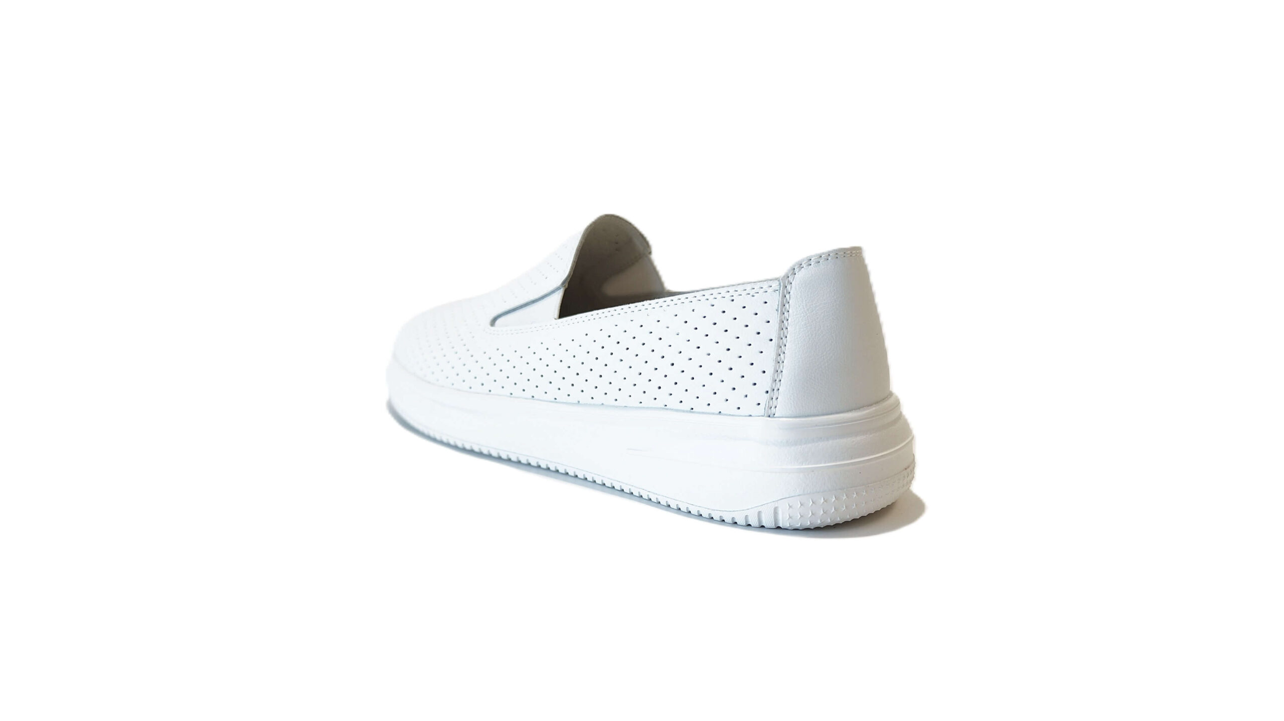 Patogūs balti odiniai vasariniai batai moterims ZOJAS