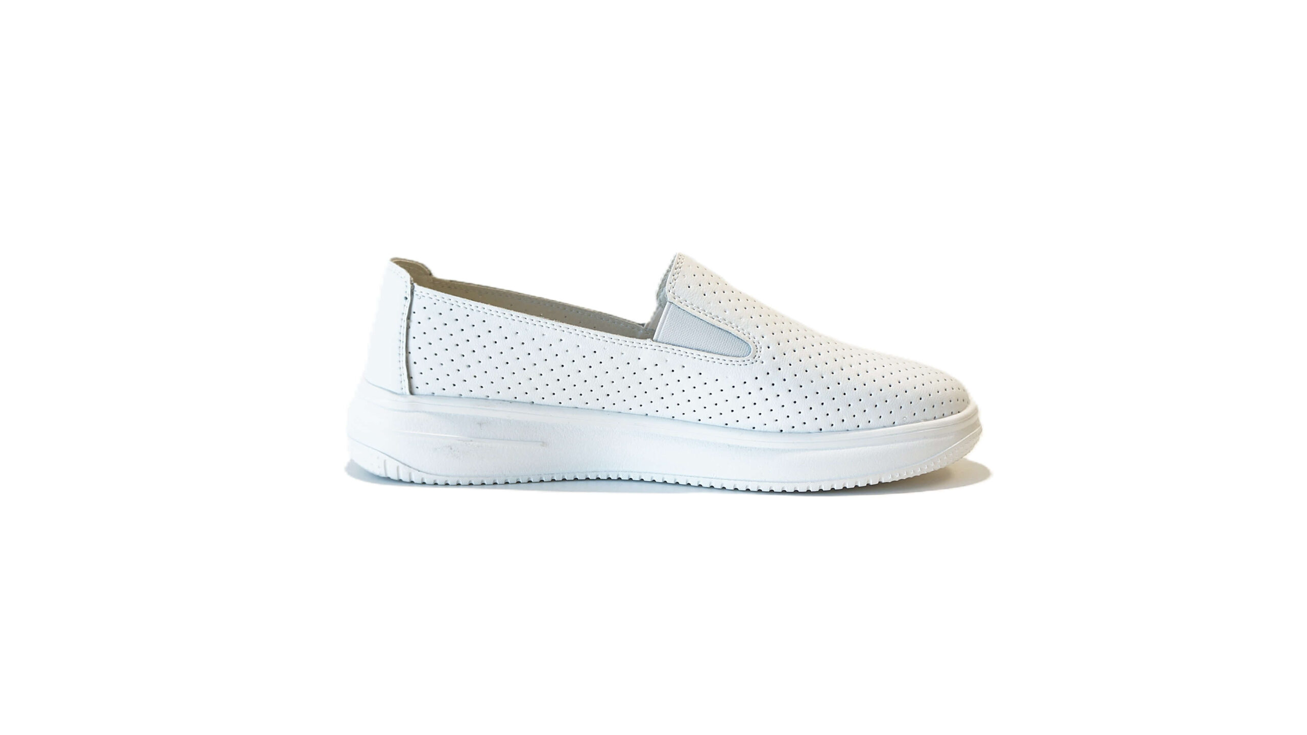 Patogūs balti odiniai vasariniai batai moterims ZOJAS