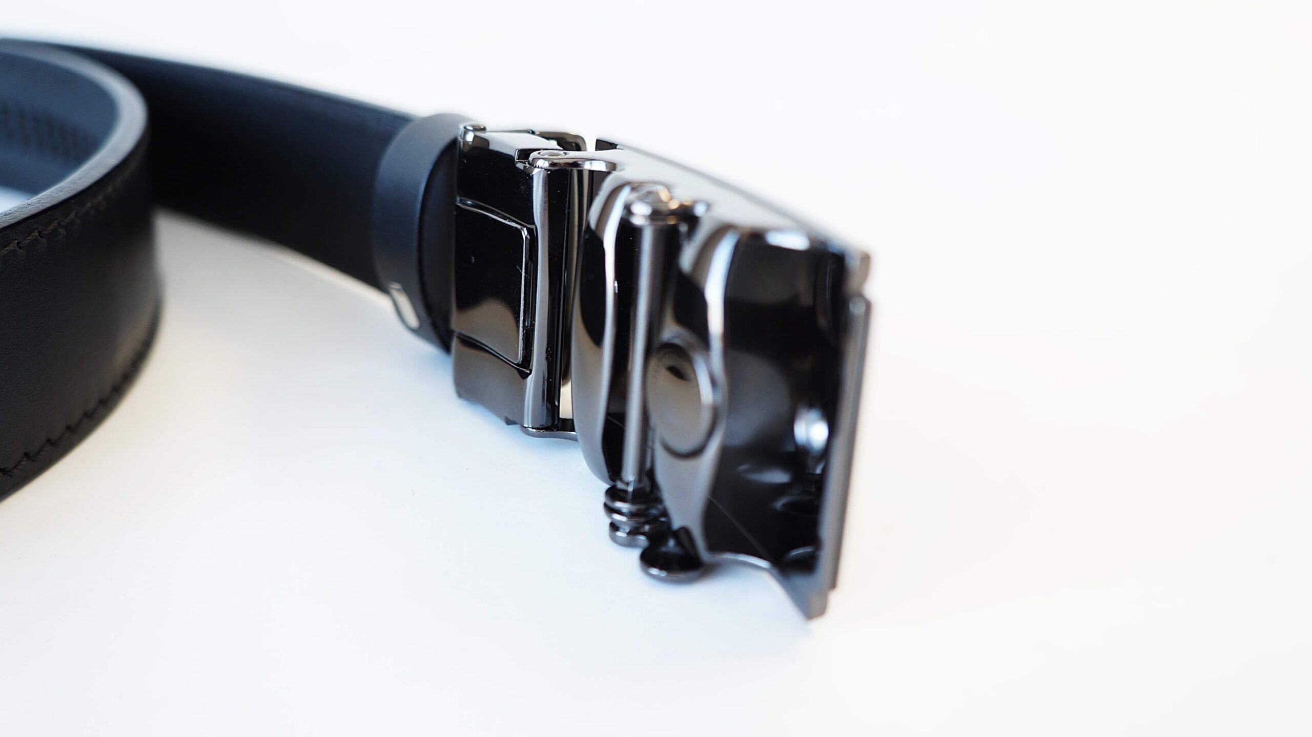 Automatinė diržo sagtis