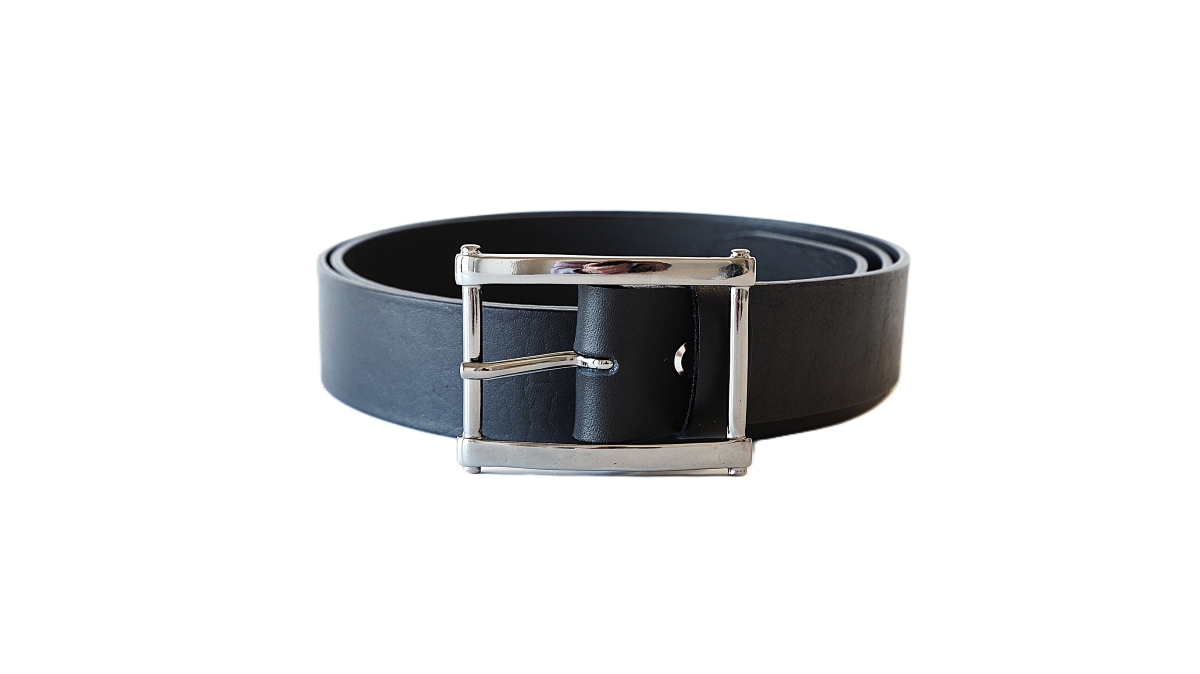 Stilingas juodas odinis diržas moterims su išskirtine sagtimi 3,5cm Vilnius Fashion Belts