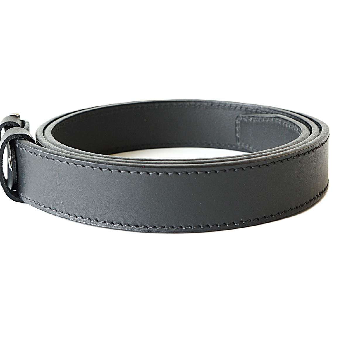 Klasikinis juodas odinis vyriškas diržas 3,5 cm - Vilnius Fashion Belts - odos tekstūra