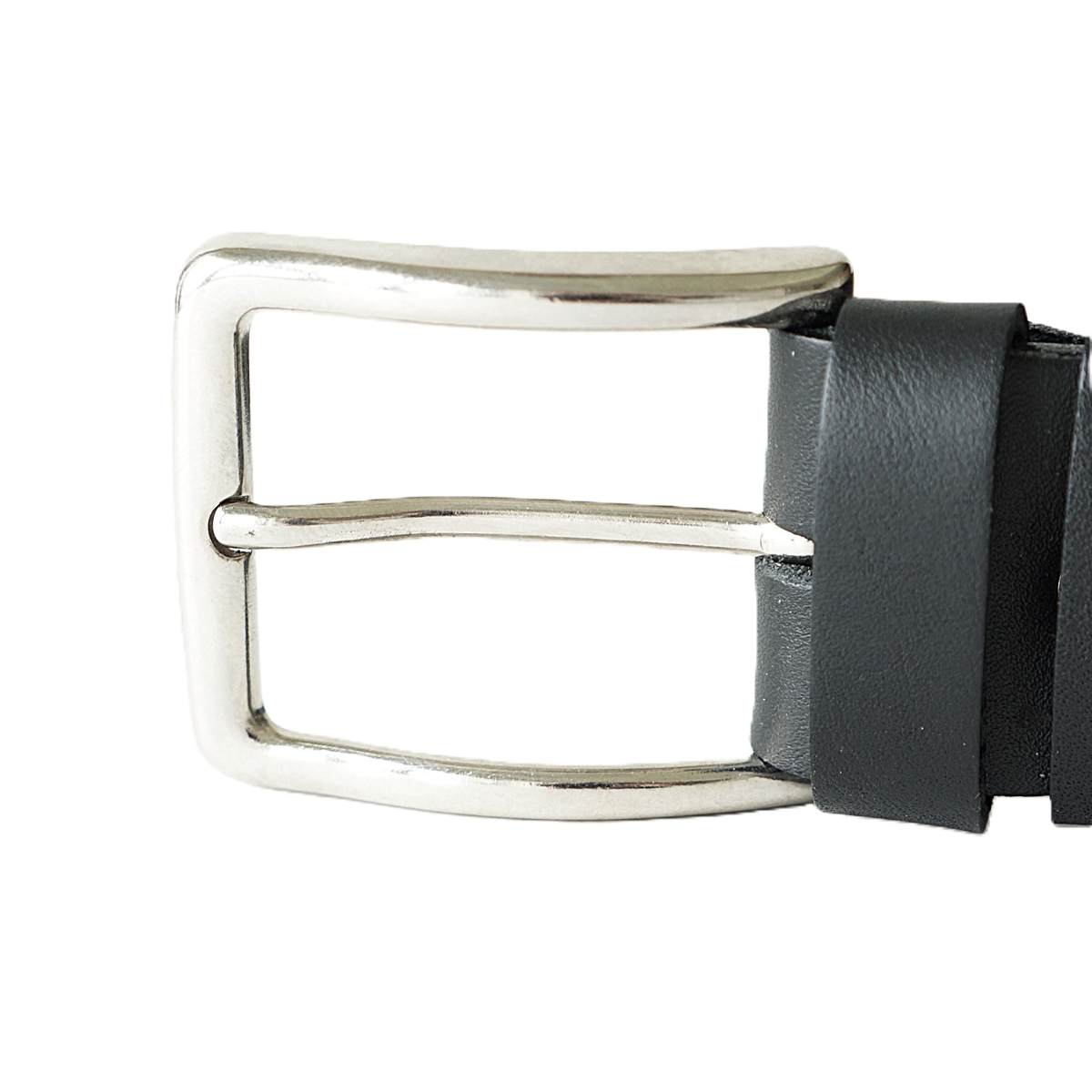 Juodas odinis vyriškas diržas su įspaustu raštu 3,5 cm - Vilnius Fashion Belts - sagtis