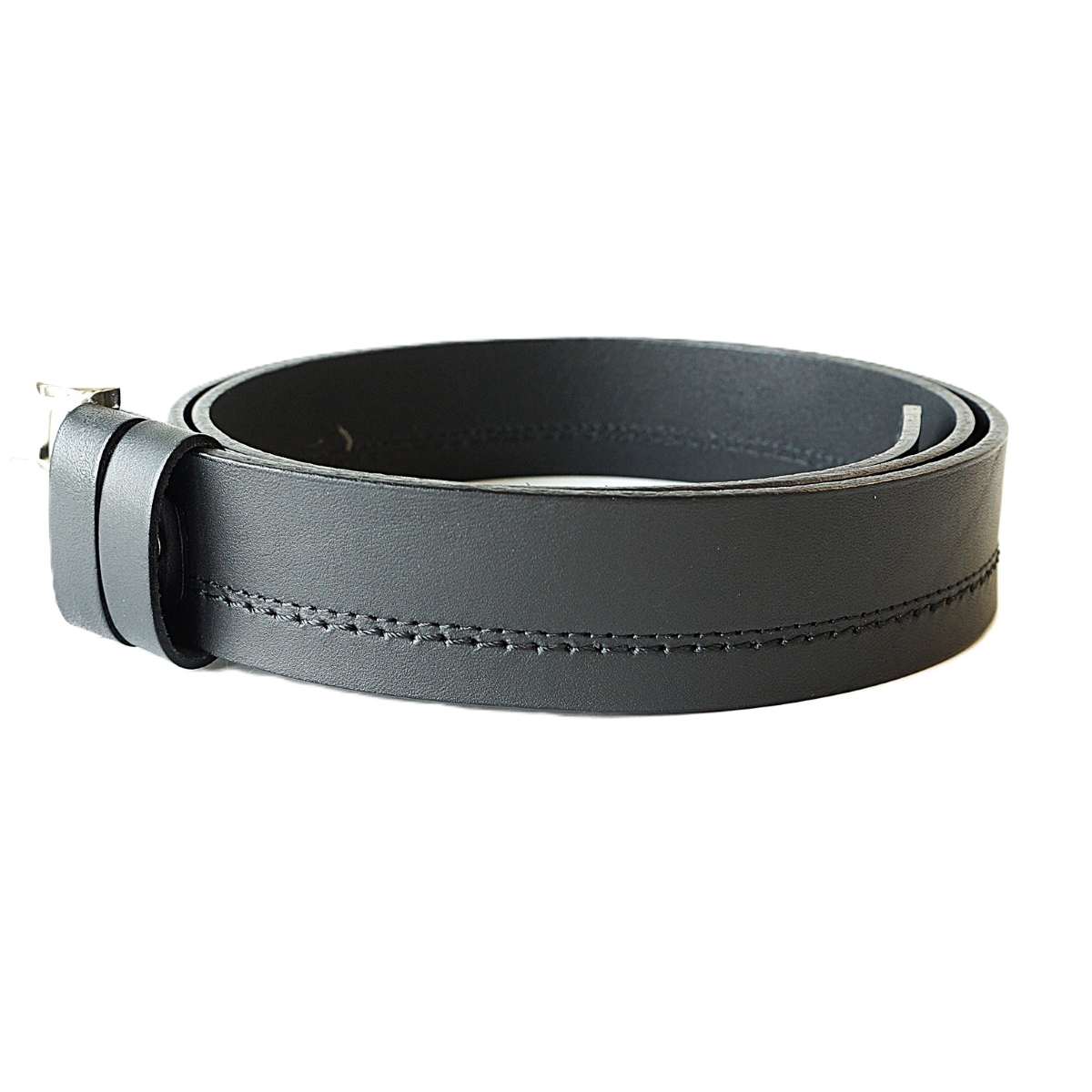 Juodas odinis vyriškas diržas su juoda dekoratyvine siūle - Vilnius Fashion Belts - odos tekstūra