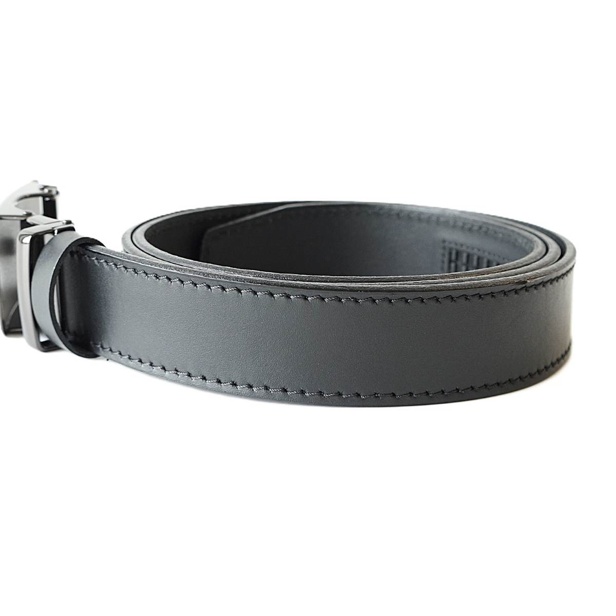 Prabangus juodas odinis vyriškas diržas su automatine sagtimi 3,5 cm Vilnius Fashion Belts - odos tekstūra
